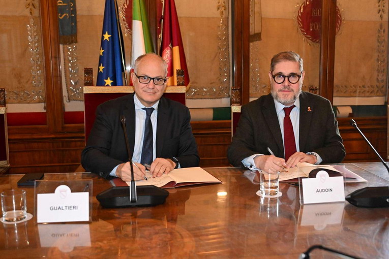 Roma firma la Dichiarazione di Parigi ed entra nella rete internazionale delle Fast Track Cities