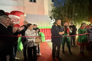 Fiumicino inaugura il Villaggio di Babbo Natale nella corte di Villa Guglielmi