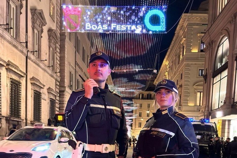 Capodanno a Roma, circa 2000 agenti della Polizia Locale in servizio tra il 31 dicembre e il 1° gennaio