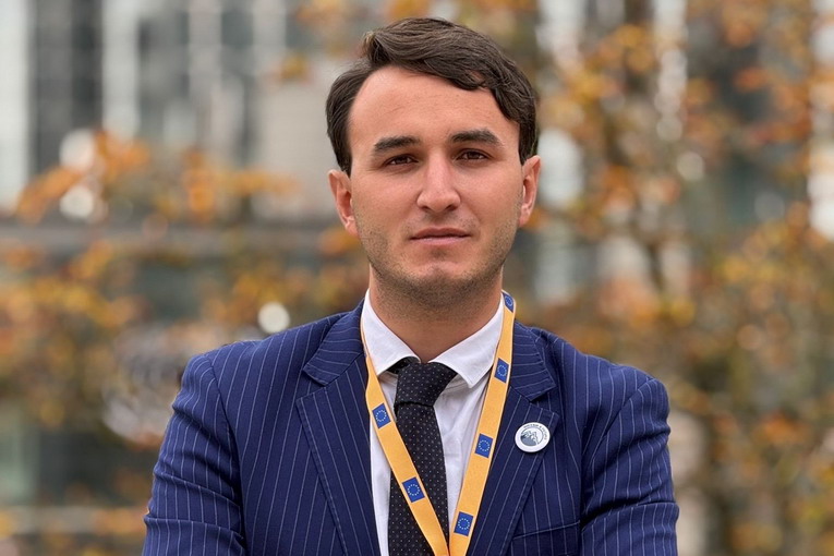 Roma, Frescura (Giovani&Futuro): “Se il futuro che questa politica vuole riservare ai giovani è ‘armatevi e partite’, troverà tutta la nostra opposizione”