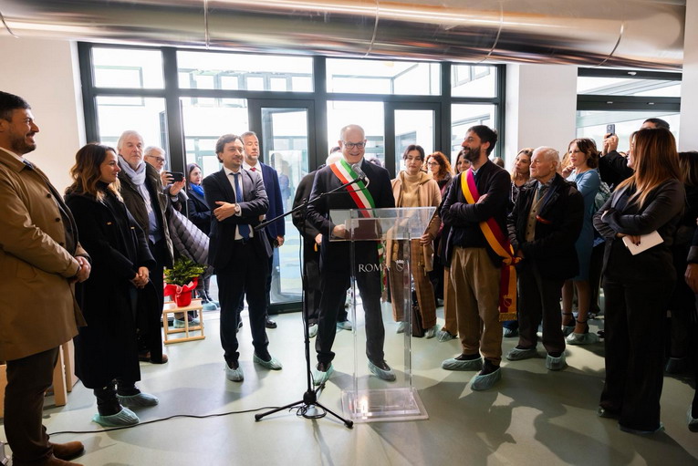 Inaugurato il nuovo nido comunale “Il piccolo cosmo di Siro” a Grotta Perfetta, nel Municipio VIII