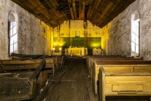 L’ateismo etereo: dal nichilismo tragico al dogmatismo profano