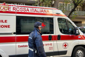 Roma, malore alla guida il giorno di Natale: salvato dalla Polizia Locale