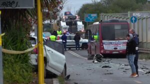 Acilia, muore in un incidente stradale una giovane mamma di due bambini