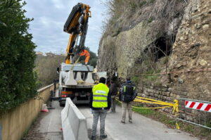 Municipio XV, via dell’Isola Farnese: al via i lavori di messa in sicurezza della strada