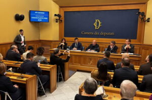 Lazio: 8 Comuni premiati tra i Plastic Free 2026, anche Roma tra i virtuosi